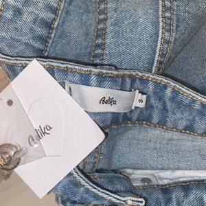 Adika jeans never worn size Small
